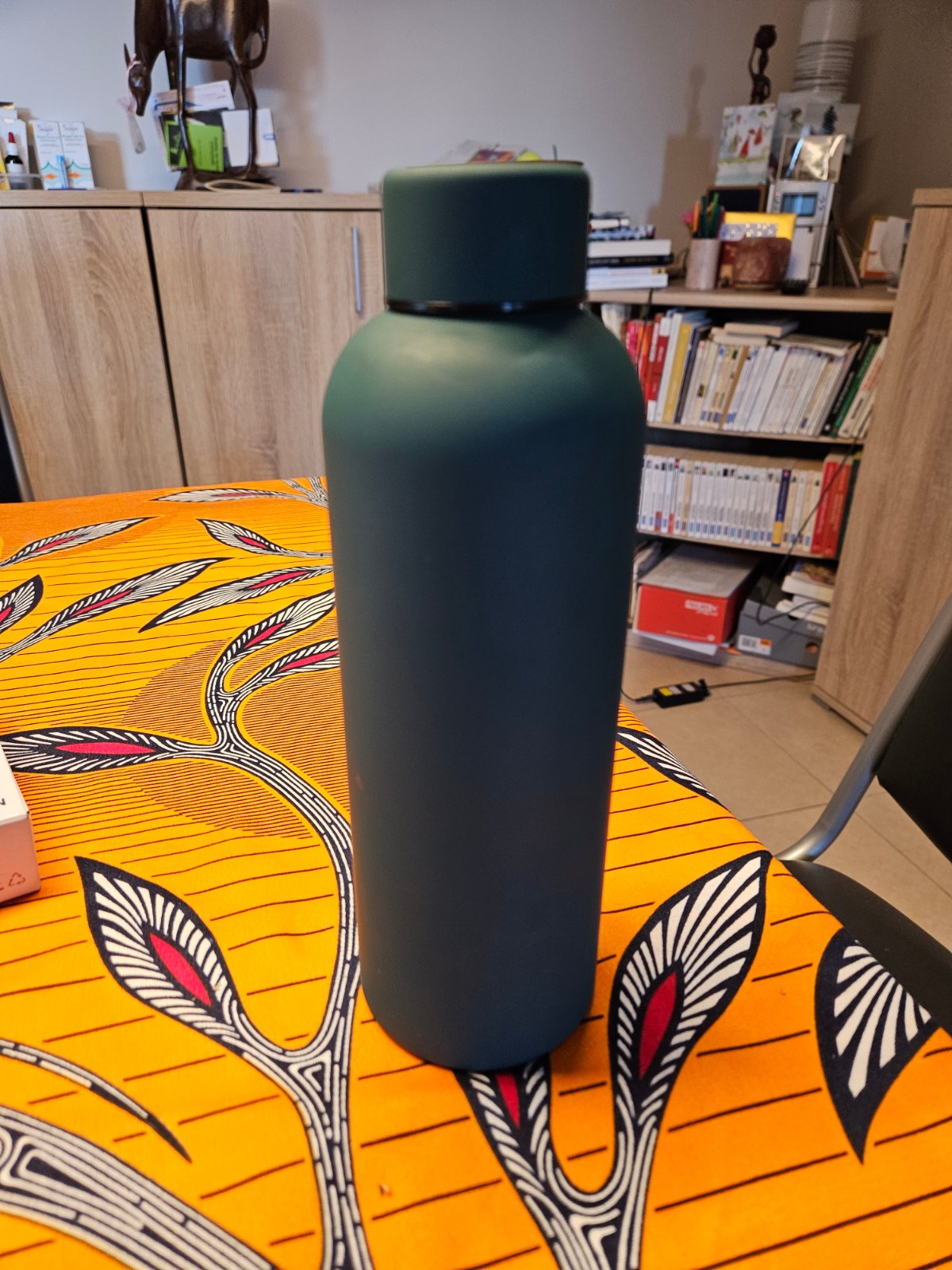 Bouteille d'eau verte